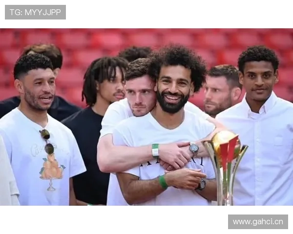 罗伯逊谈与萨拉赫及子女情谊