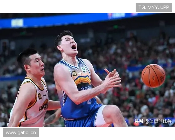 新疆大胜同曦终结连败 齐麟纳托尔闪耀